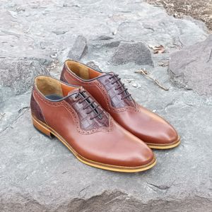 مشخصات کفش مردانه مجلسی چرم طبیعی دست دوز مدل ژرژ قهوه ای 