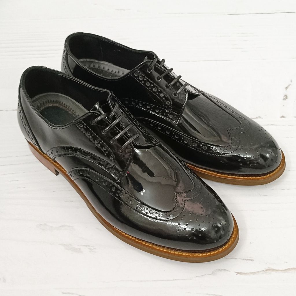 قیمت ارزان کفش پسرانه زنانه چرم دستدوز  مدل ویلی مشکی