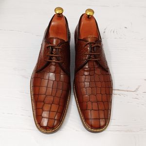 فروش اینترنتی کفش مردانه زیره چرم طبیعی گاومیش مدل آریزونا تک سایز