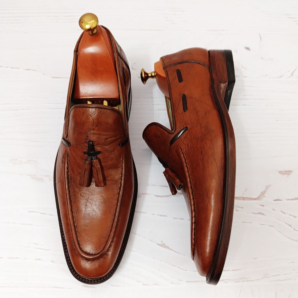 خرید انلاین کفش مردانه زیره چرم طبیعی گاومیش مدل آلبرت تک سایز