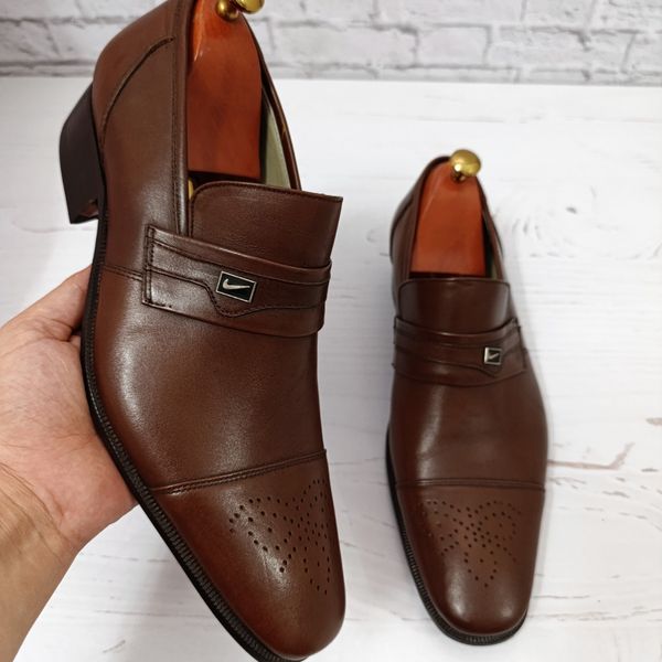 کفش مردانه زیره چرم طبیعی گاومیش مدل برت تک سایز