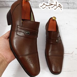 کفش مردانه زیره چرم طبیعی گاومیش مدل برت تک سایز