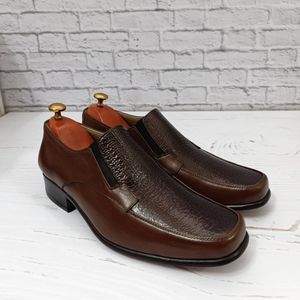 فروش اینترنتی کفش مردانه زیره چرم طبیعی گاومیش مدل مودنا لزار تک سایز