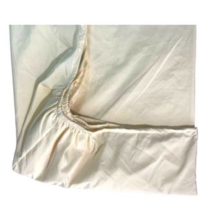فروش اینترنتی روتختی کشدار پارچه میکروبراش مدل Simple یکنفره 2تکه (رنگ کرم)