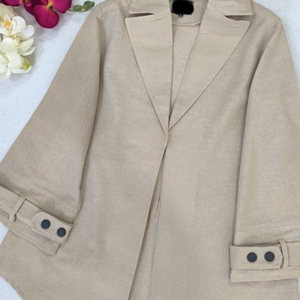 مانتو لنین هستی