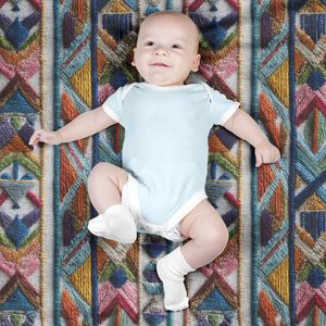 فروش اینترنتی پارچه مخمل روبالشی پارچه باما طرح سه بعدی سنتی روستایی کد 5013969