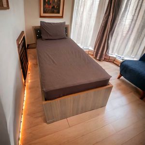 قیمت ارزان روتختی کشدار پارچه میکروبراش مدل Simple یکنفره 2تکه (رنگ شکلاتی)