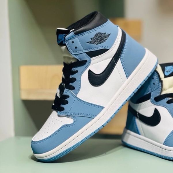 کتونی وارداتی نایکی ایرجردن Nike Air Jordan 1 کد 4041703