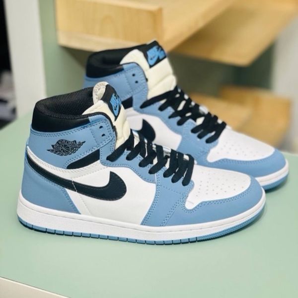 کتونی وارداتی نایکی ایرجردن Nike Air Jordan 1 کد 4041703