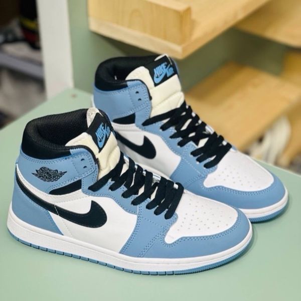 کتونی وارداتی نایکی ایرجردن Nike Air Jordan 1 کد 4041703
