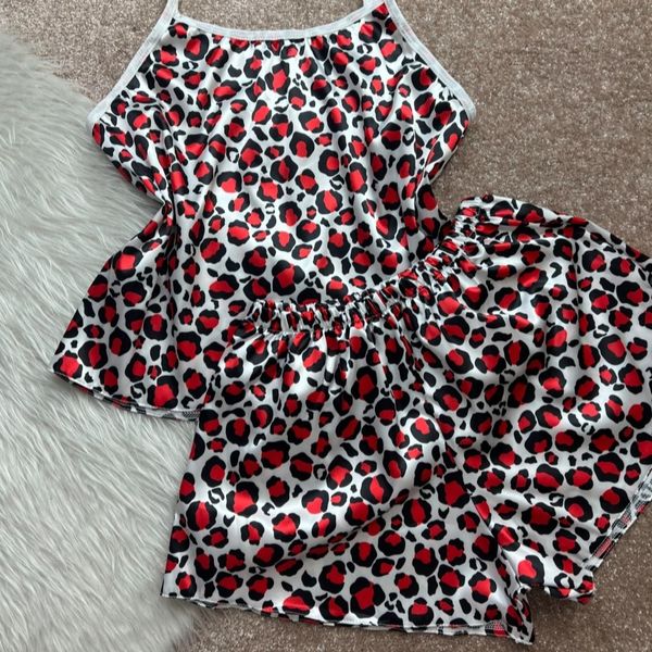 تاپ و شلوار ساتن الیکس