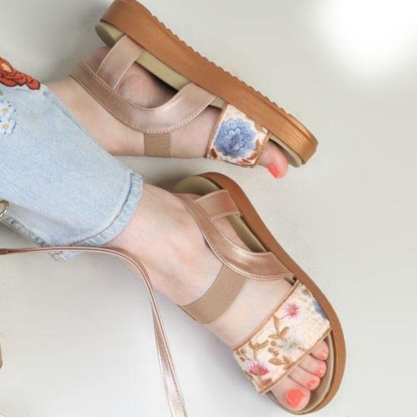 صندل زنانه طرح گل