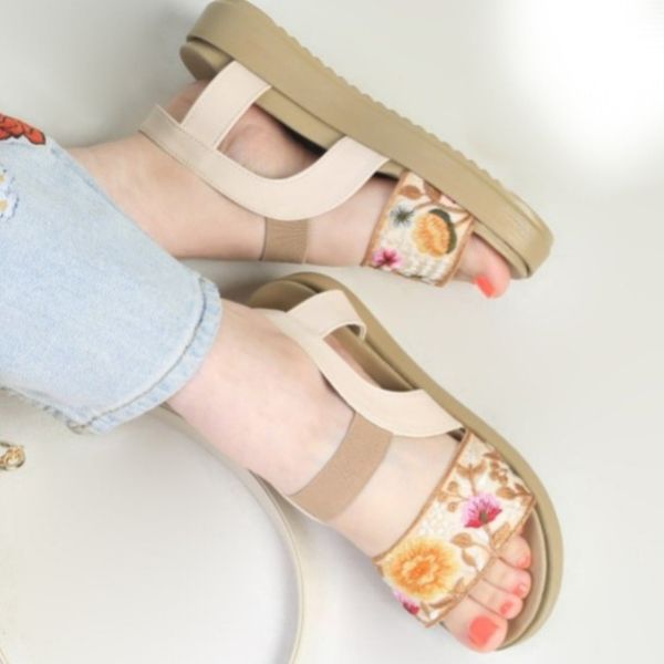 صندل زنانه طرح گل