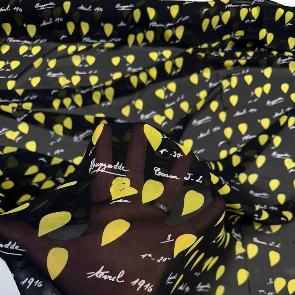 قیمت پارچه حریر شیفون جذاب2