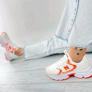 فروش اینترنتی کتونی زنانه دخترانه باشگاهی با کیفیت