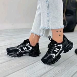 قیمت ارزان کتونی زنانه دخترانه باشگاهی با کیفیت