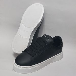 فروش اینترنتی کتونی ونس اسپنینگ مشکی vans spanning با کیفیت بالا