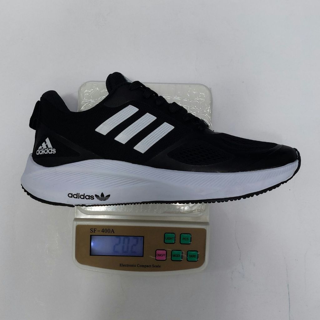 خرید آنلاین کتونی آدیداس شیلد مشکی Adidas shield کیفیت بالا