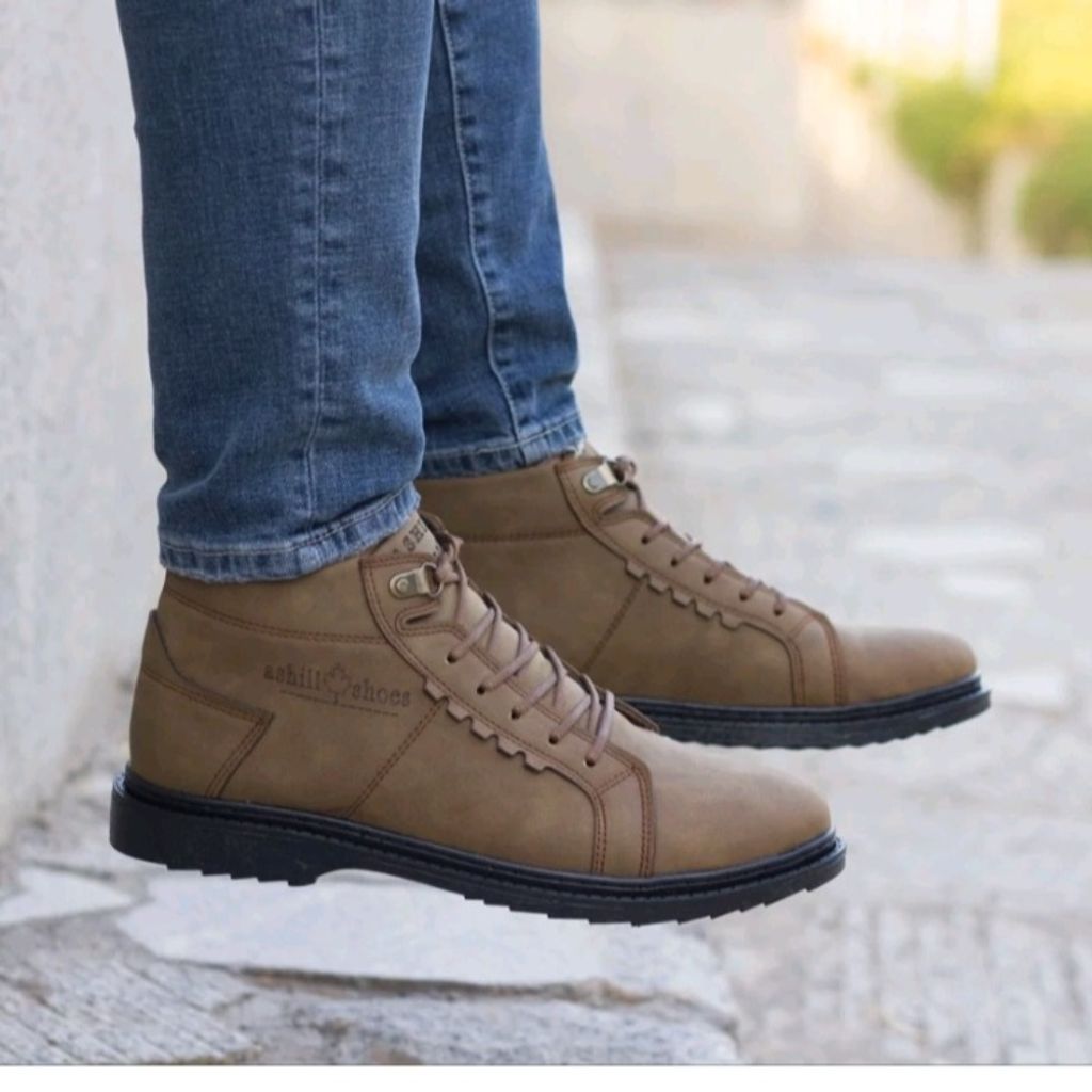 فروش اینترنتی نیم بوت مردانه بندی پاخورشیک رنگ کرم