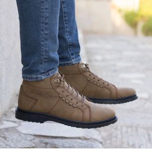 فروش اینترنتی نیم بوت مردانه بندی پاخورشیک رنگ کرم