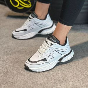 قیمت ارزان کتونی لژدار فشیون اسپرت