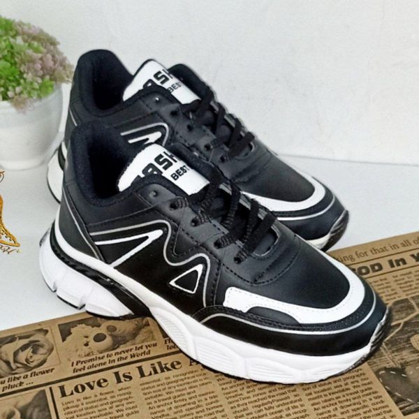 کتونی لژدار فشیون اسپرت