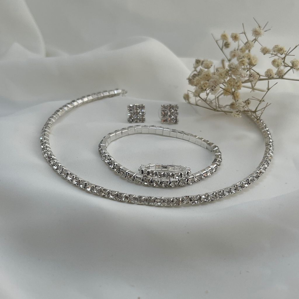 قیمت سرویس‌ جواهری زنانه