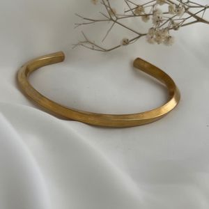 خرید انلاین دستبند پیچ مردانه طلایی