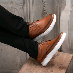 خرید اینترنتی کفش مردانه مجلسی رسمی بندی رنگ عسلی