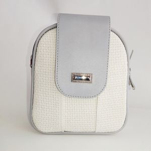 فروش اینترنتی کیف پاسپورتی کنفی 005