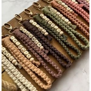 جاسوییچی مکرومه فانتزی طرح اسم