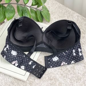 خرید اینترنتی سوتین فانتزی شبنم پاد