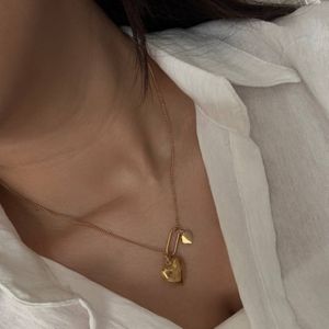 قیمت گردنبند مینیمال هانا