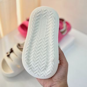 فروش اینترنتی اسلیپر رنگی پم پم ( 26 تا 29 ) پاد