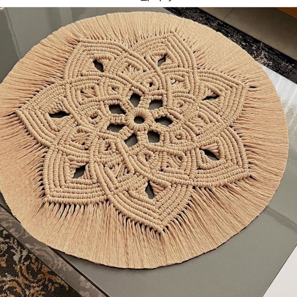 خرید آنلاین رومیزی‌مکرومه بافی مدل فاخر