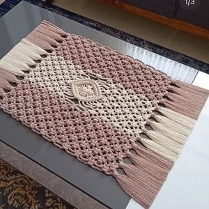 مشخصات رانر‌مکرومه بافی مدل مربعی