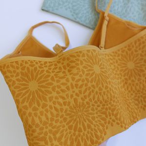 فروش اینترنتی تاپ و نیمتنه زنانه