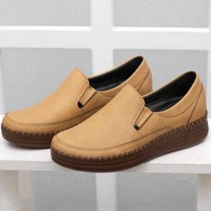 کفش زنانه مدل صحرا کفی طبی و خارپاشنه رنگ کرم