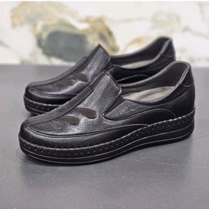 فروش اینترنتی کفش زنانه مدل میترا کفی طبی و خارپاشنه رنگ مشکی