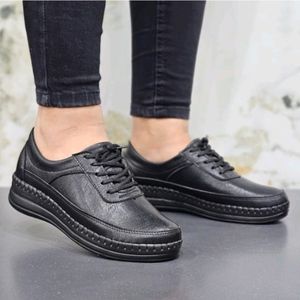خرید اینترنتی کفش زنانه مدل فرشته کفی طبی و خارپاشنه رنگ مشکی