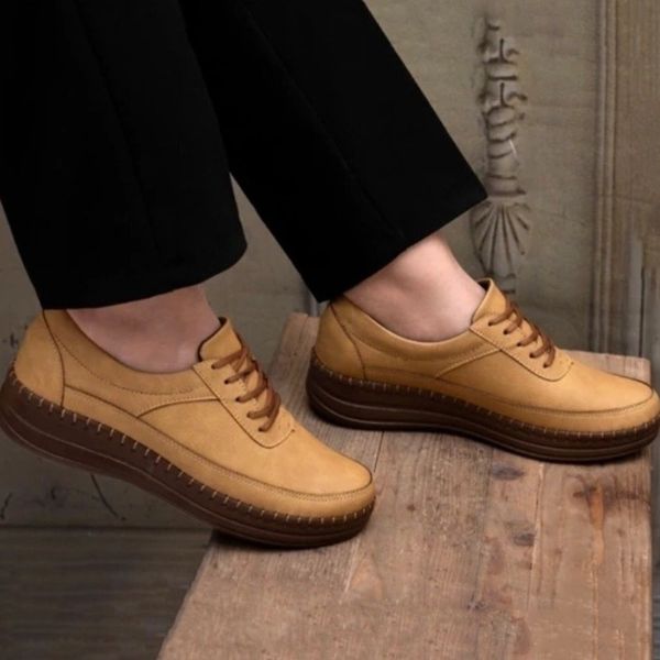 کفش زنانه مدل فرشته کفی طبی و خارپاشنه رنگ کرم