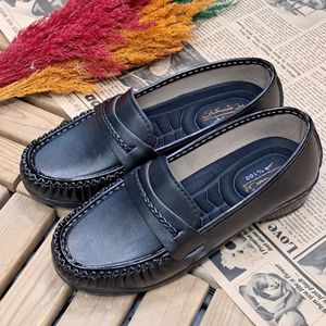 فروش اینترنتی کفش طبی شیلا هانا