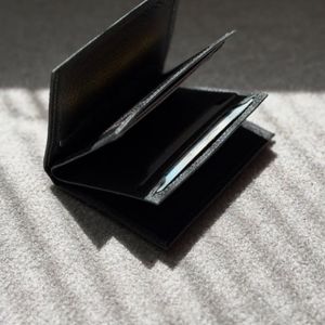 فروش اینترنتی جاکارت چرم طبیعی