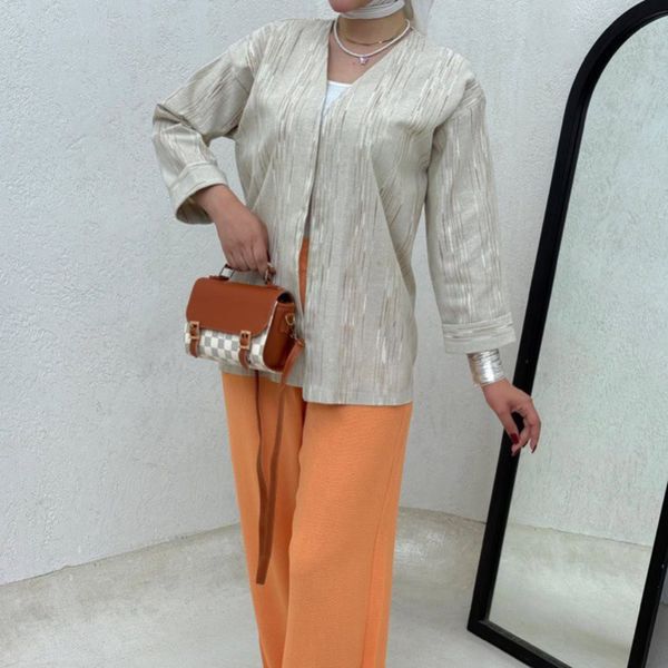 کت راه راه R.mania بانک