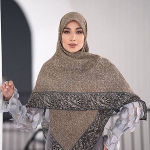 روسری نخی دست دوز