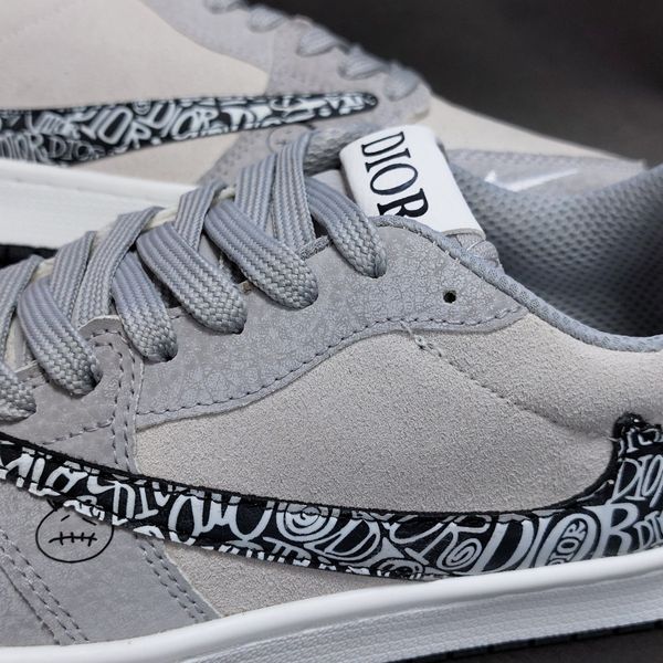 کتونی نایک ترویس دیور Nike Dior Travis