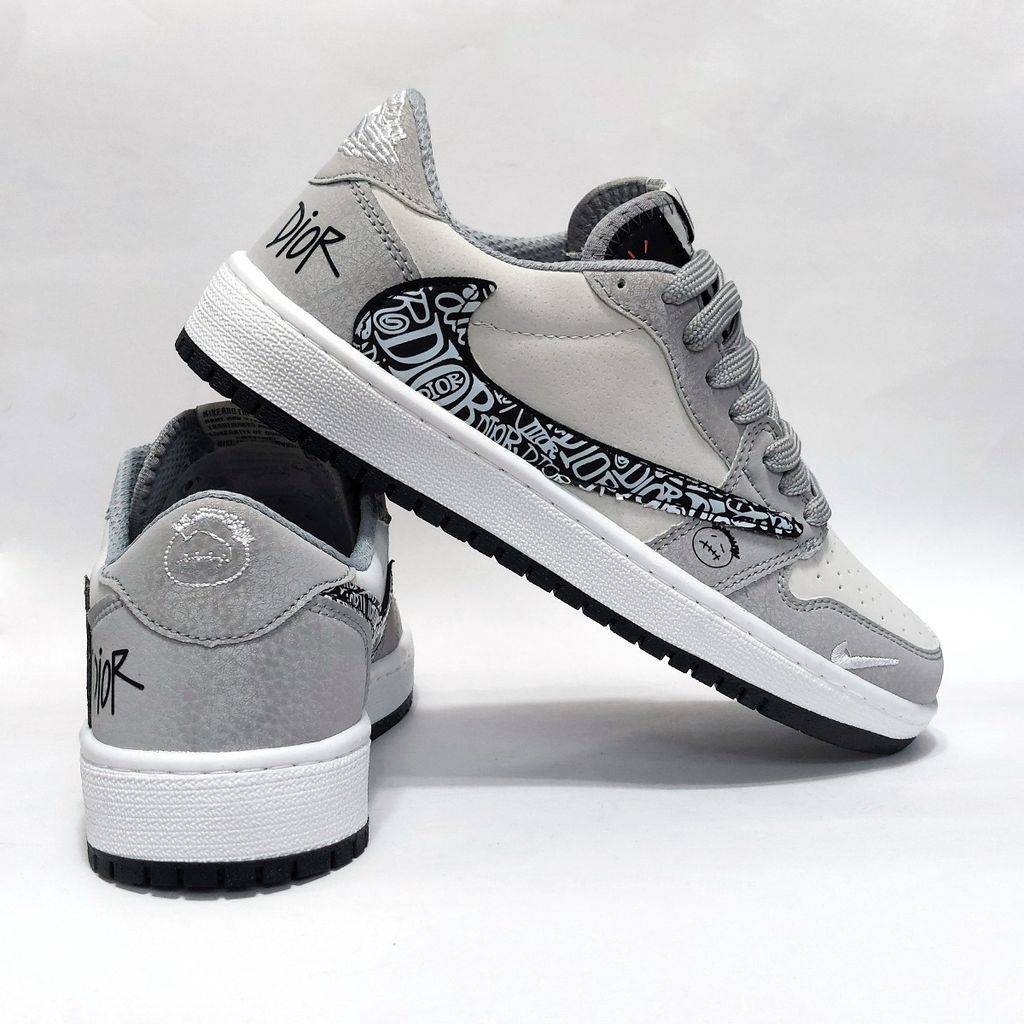 فروش اینترنتی کتونی نایک ترویس دیور Nike Dior Travis