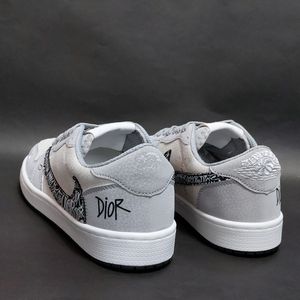 قیمت کتونی نایک ترویس دیور Nike Travis Dior