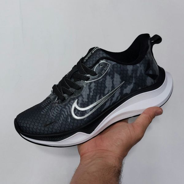 کتونی نایک زوم رانینگ Nike Zoom pied