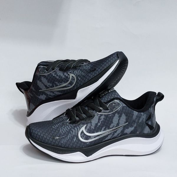 کتونی نایک زوم رانینگ Nike Zoom pied